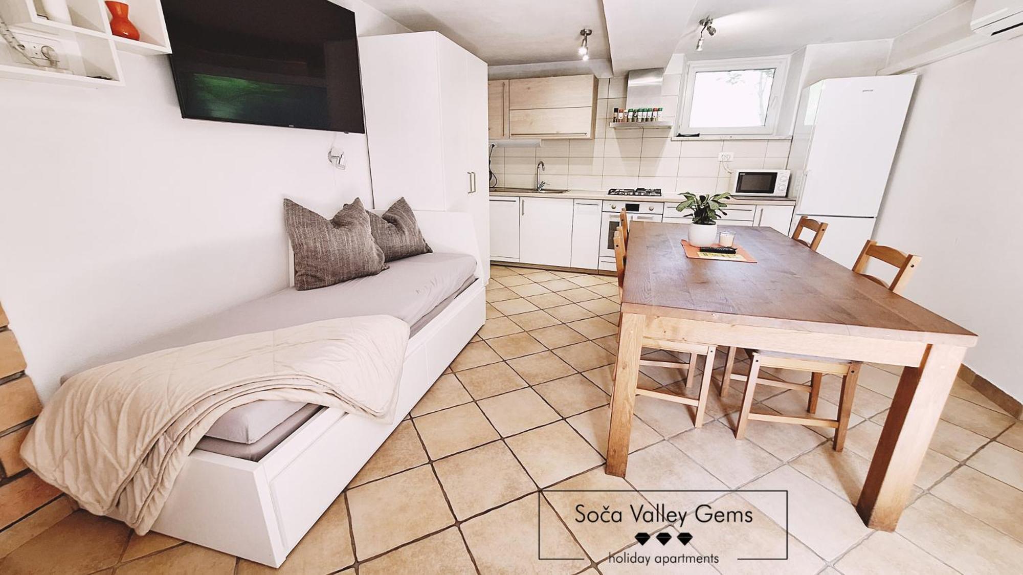 Amber studio Apartment Kobarid Esterno foto
